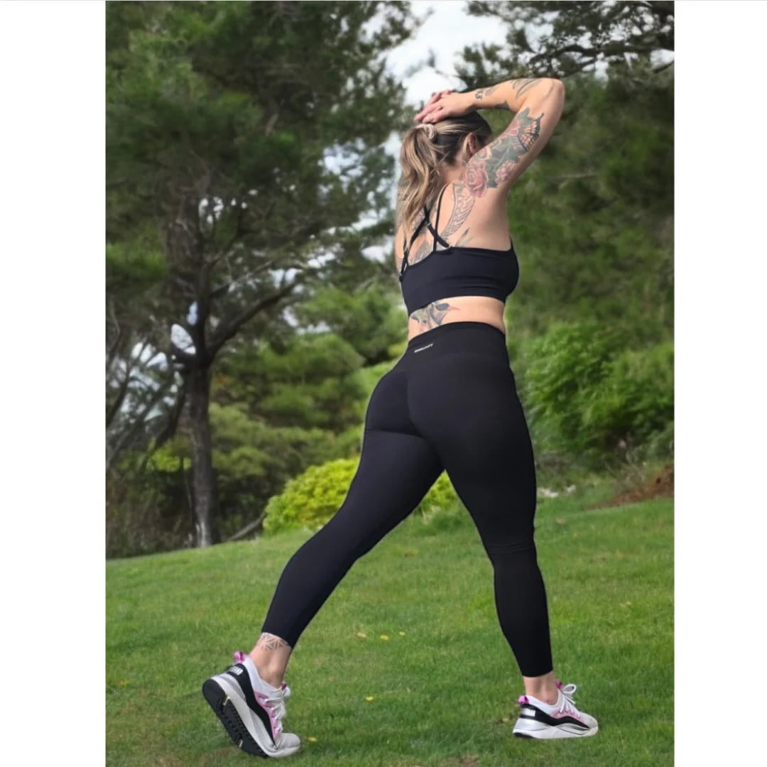 Luxe-Flex Light Scrunch Leggings in Black